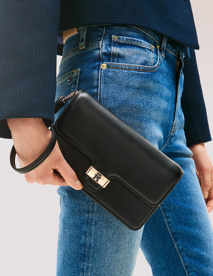 Tommy Hilfiger Bags